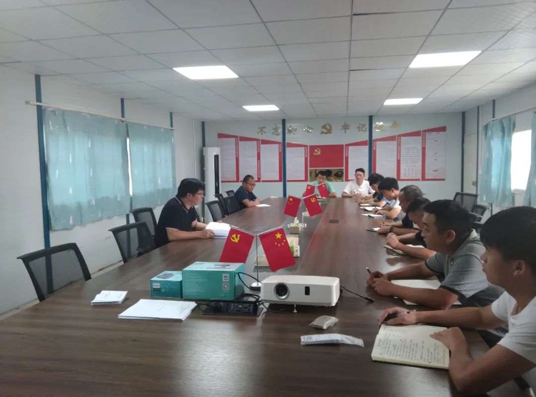 2022-09-21-李元鴻出席七直管巧家項(xiàng)目安全專題會.jpg